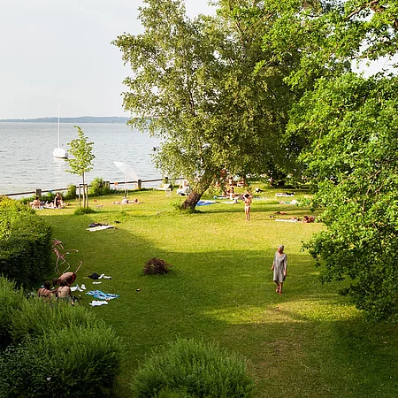 Freizeitgelände_Suedsee Liegewiese Südsee