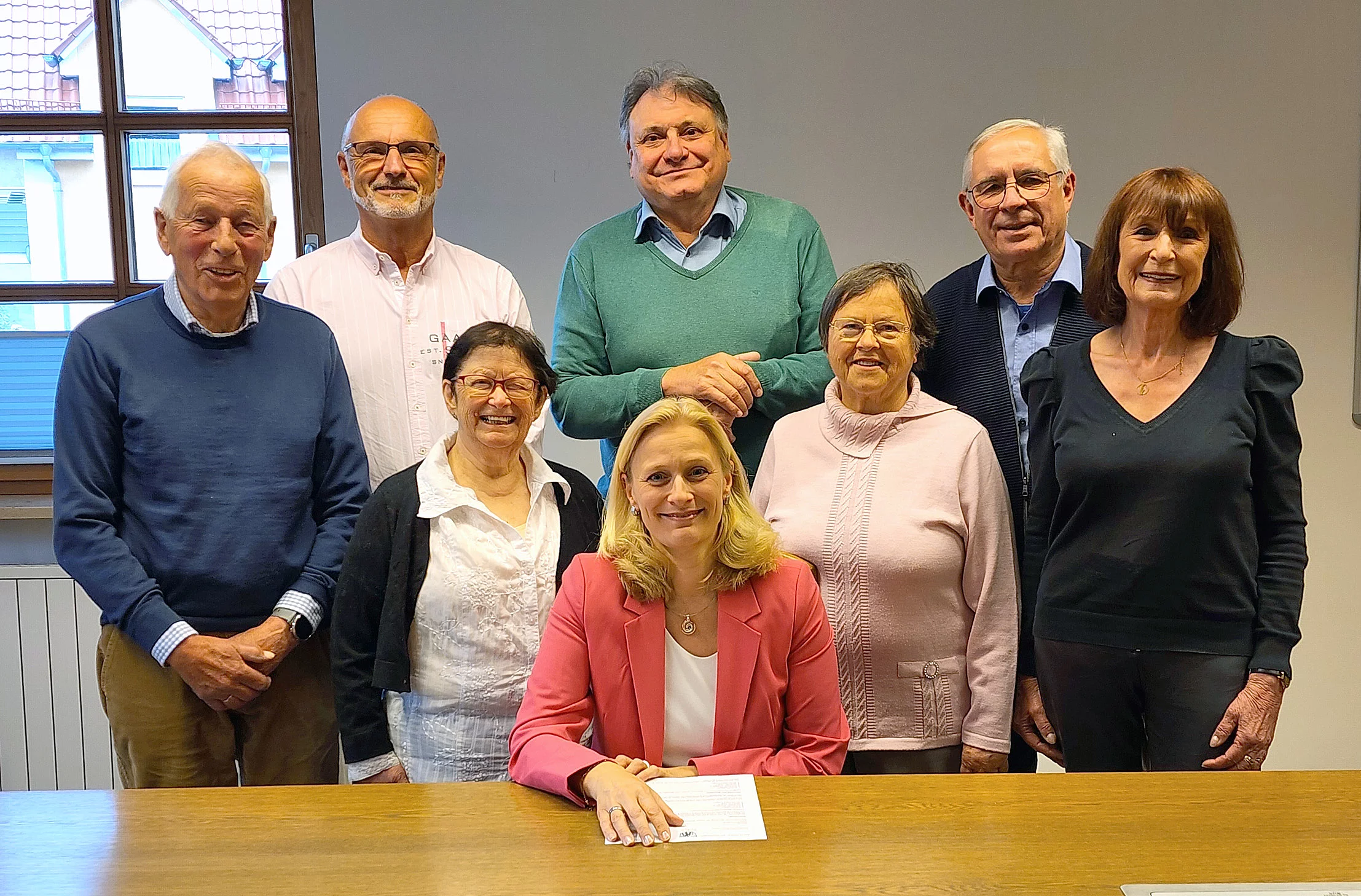Der Seniorenbeirat stellt sich vor Bürgermeisterin Sandra Perzul stellt neuen Seniorenbeirat vor
